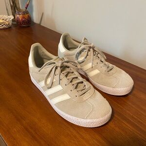 Adidas gazelle